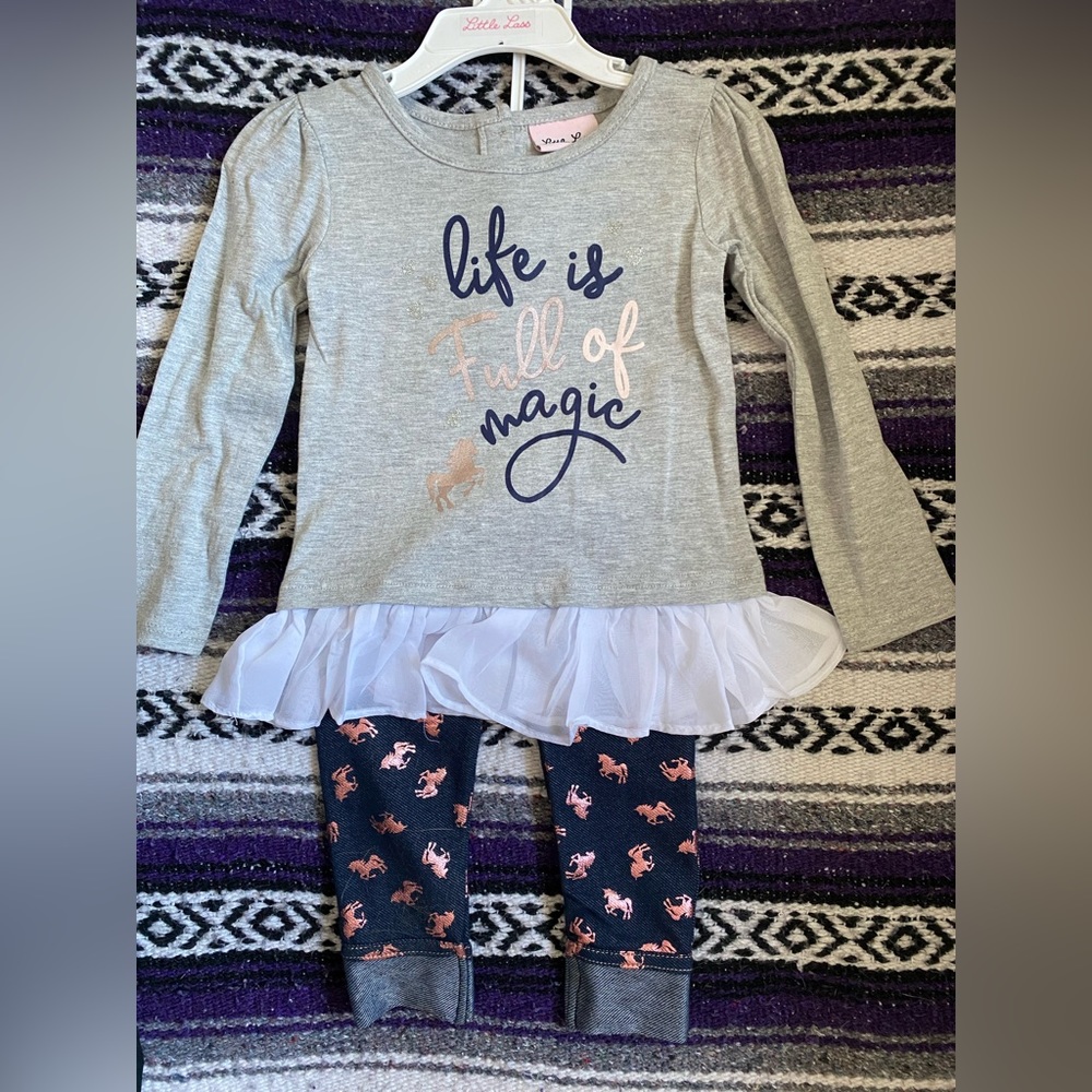 Never worn little lass brand 2t long sleeve with long pants
